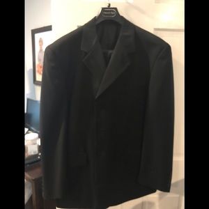 Vittorio st Angelo suit